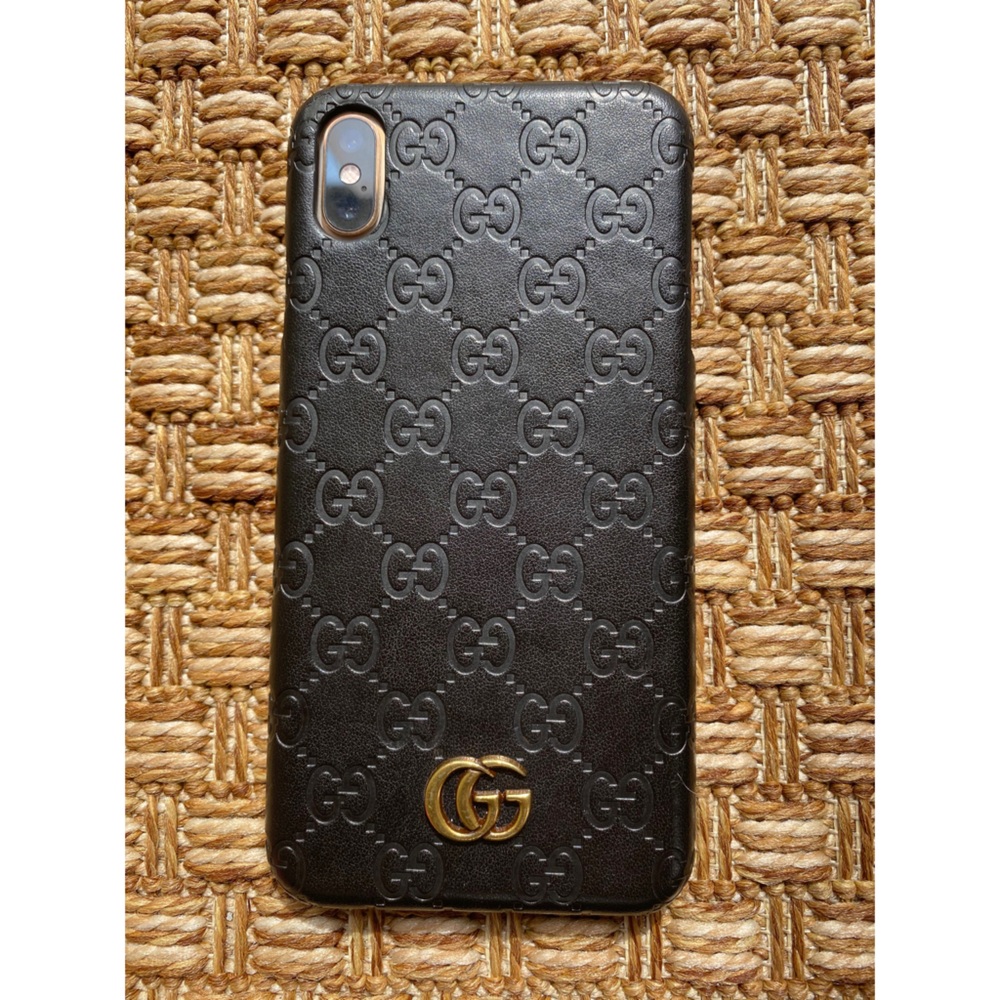 Double G Faux Leather Snap Case